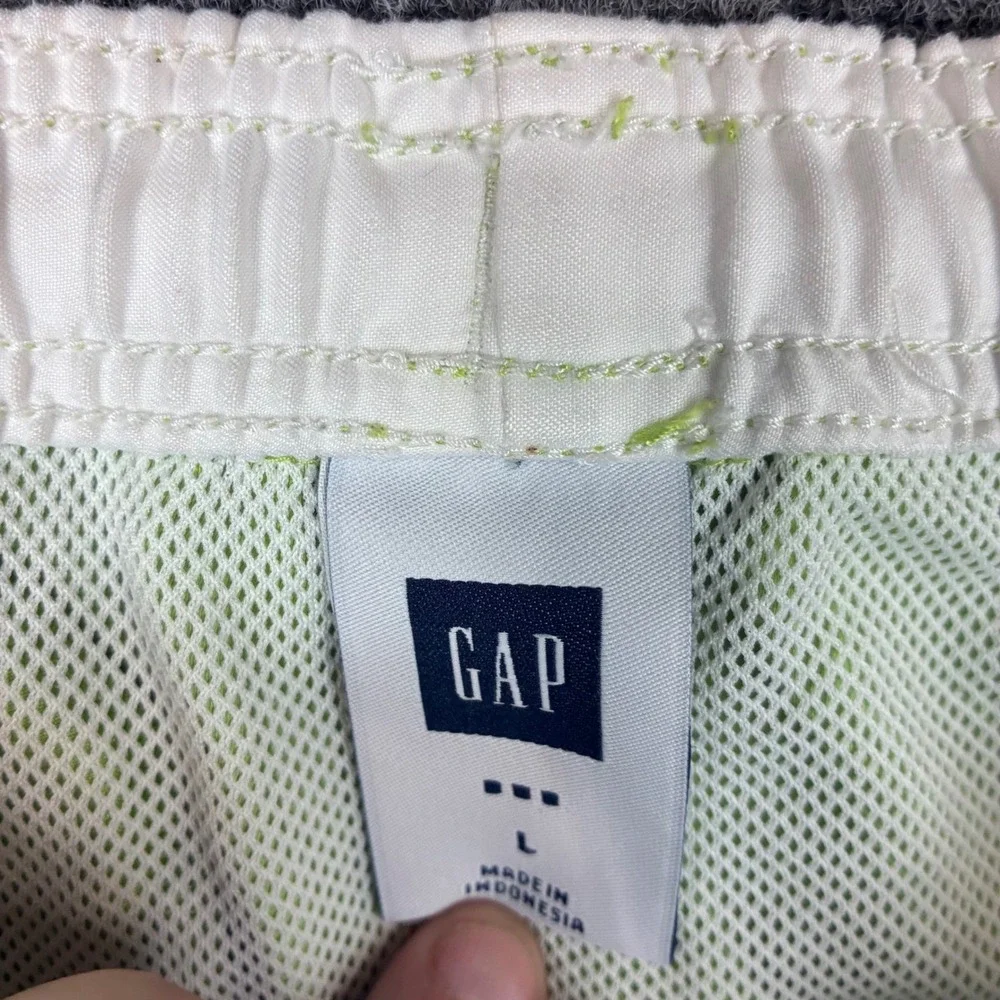 Gap Mens Lime Green Cargo Swim Trunks Board Shorts Mesh Lined Size Large Striped